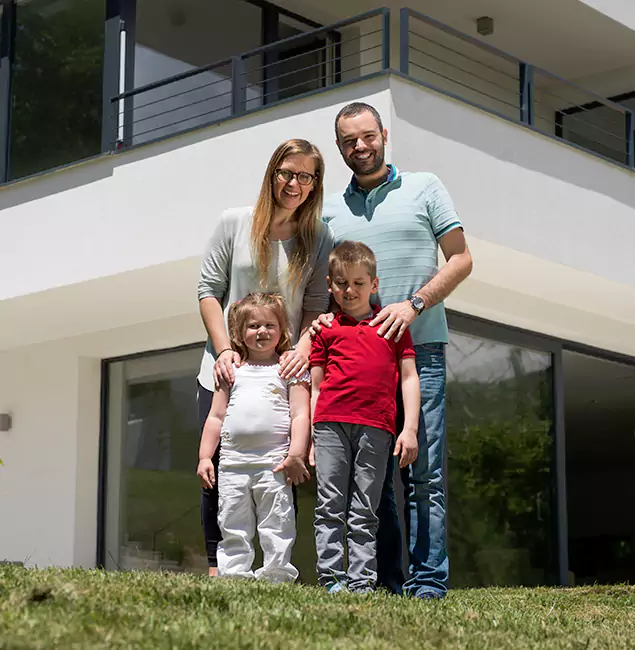 Why Annandale Trusts Annandale Pest Control Pro for Carpenter Bee Removal?